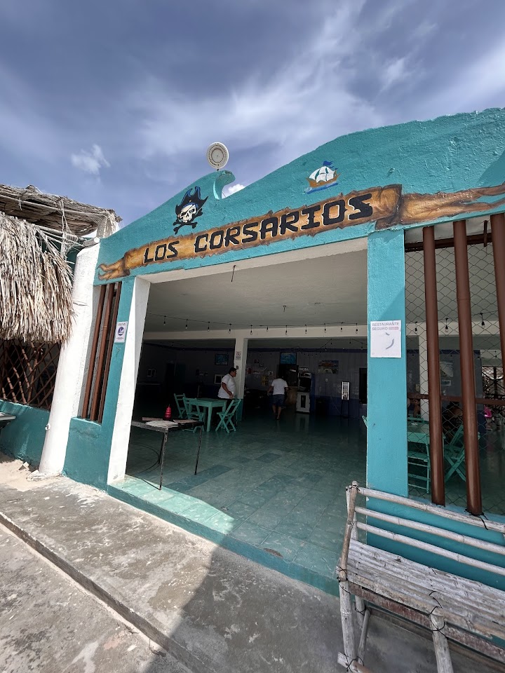 Los Corsarios